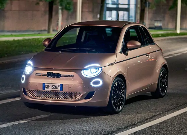Amplitude-Auto-Fiat-500e