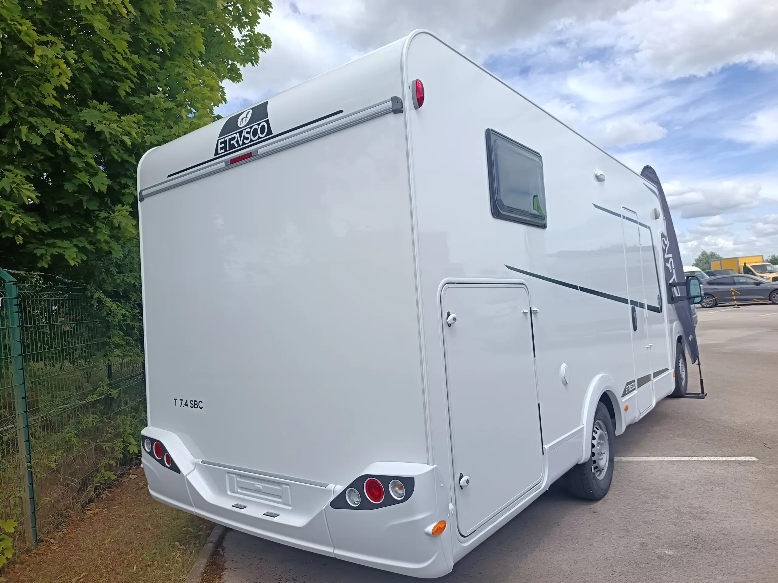 Photo ETRUSCO T BASE 7.4 SBC