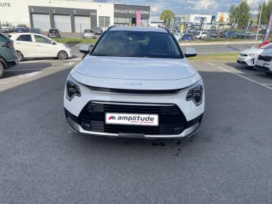 Voir le détail de l'offre de cette KIA Niro 1.6 GDi 129ch HEV Premium DCT6 de 2024 en vente à partir de 32 899 € 