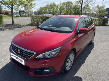 Voir le détail de l'offre de cette PEUGEOT 308 SW 1.5 BlueHDi 130ch S&S Allure de 2020 en vente à partir de 208.01 € / mois