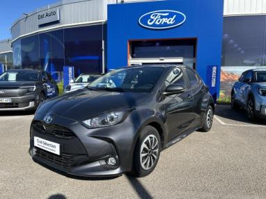 Voir le détail de l'offre de cette TOYOTA Yaris 116h Dynamic Business 5p + Programme Beyond Zero Academy MY21 de 2022 en vente à partir de 183.75 €  / mois