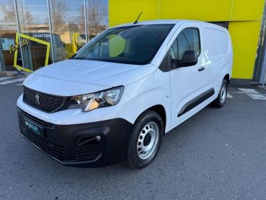 Voir le détail de l'offre de cette PEUGEOT Partner XL 950kg BlueHDi 100ch S&S de 2023 en vente à partir de 220.1 €  / mois