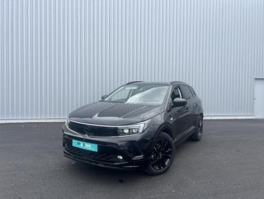 Voir le détail de l'offre de cette OPEL Grandland X 1.2 Turbo Hybrid 136ch GS Light e-DCT6 de 2024 en vente à partir de 283.61 €  / mois