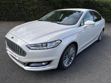 Voir le détail de l'offre de cette FORD Mondeo HYBRID 187ch Vignale BVA 4p de 2018 en vente à partir de 236.13 €  / mois