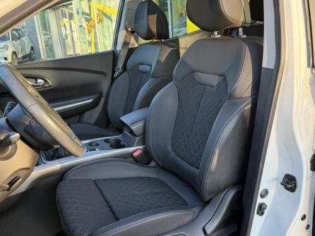 RENAULT Kadjar 1.3 TCe 140ch FAP Intens à vendre à Melun - Image n°11