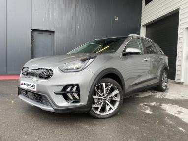 Voir le détail de l'offre de cette KIA Niro 1.6 GDi 105ch ISG + Ã©lectrique 43.5ch Lounge DCT6 MY22 de 2022 en vente à partir de 23 499 € 