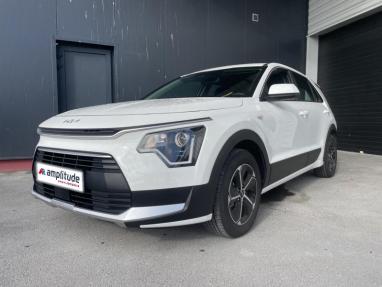 Voir le détail de l'offre de cette KIA Niro 1.6 GDi 129ch HEV Motion DCT6 de 2024 en vente à partir de 26 699 €