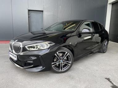 Voir le détail de l'offre de cette BMW Série 1 118i 136ch M Sport de 2023 en vente à partir de 27 899 € 